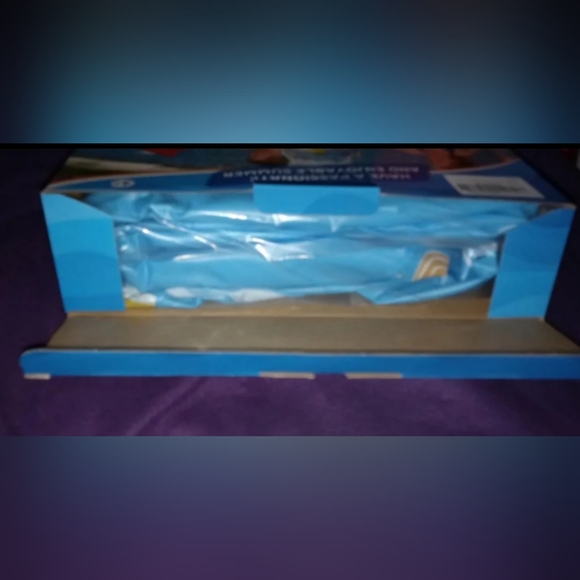 NWT Alupssuc Summer Large Inflatable Pool Float With Water Gun Kids/Teens - Picture 4 of 5